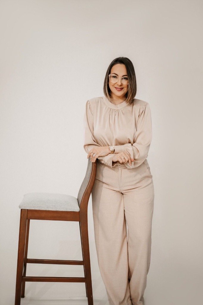 Renatta Bórgez - Consultora de Imagem